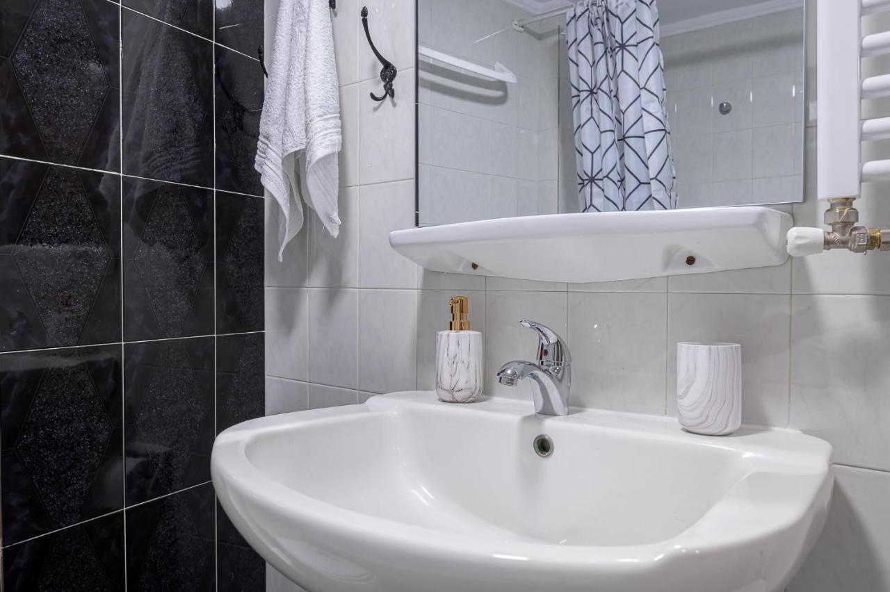 Deluxe Central 2 Bdr Apartment Alexandroupoli Eksteriør billede